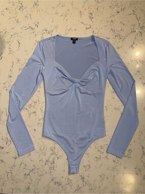 EXPRESS Body Contour Twist Front Long Sleeve Bodysuit Lavender Blue - XS